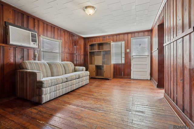 235 N Jefferson Ave, Port Allen, LA 70767