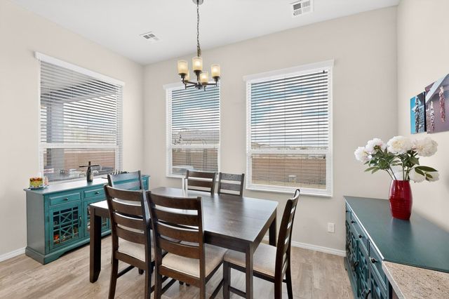 5572 Barranca Overlook Court NE, Rio Rancho, NM 87144