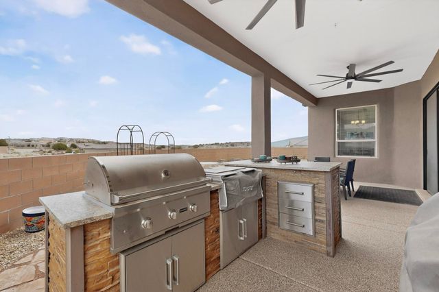 5572 Barranca Overlook Court NE, Rio Rancho, NM 87144