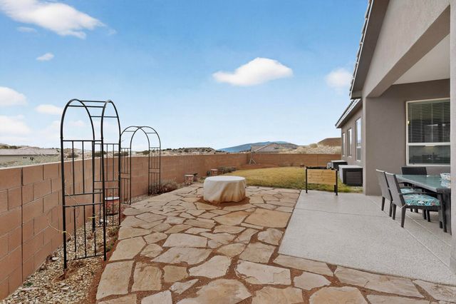 5572 Barranca Overlook Court NE, Rio Rancho, NM 87144