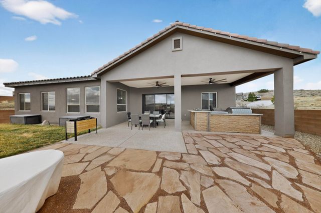 5572 Barranca Overlook Court NE, Rio Rancho, NM 87144