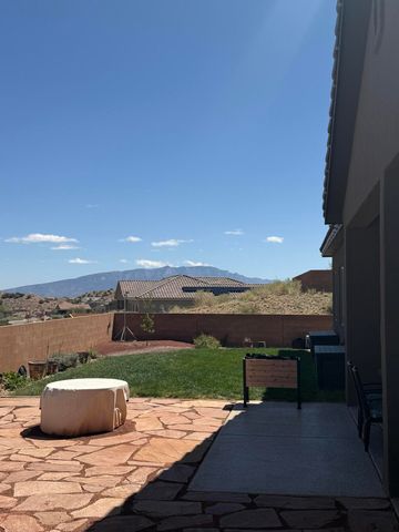 5572 Barranca Overlook Court NE, Rio Rancho, NM 87144