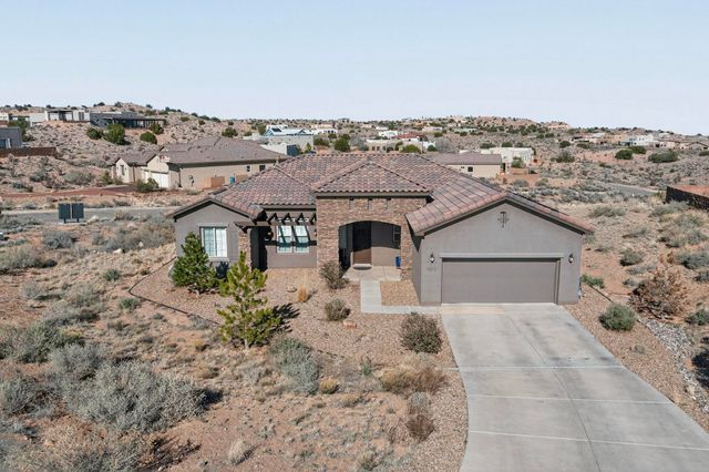 5572 Barranca Overlook Court NE, Rio Rancho, NM 87144