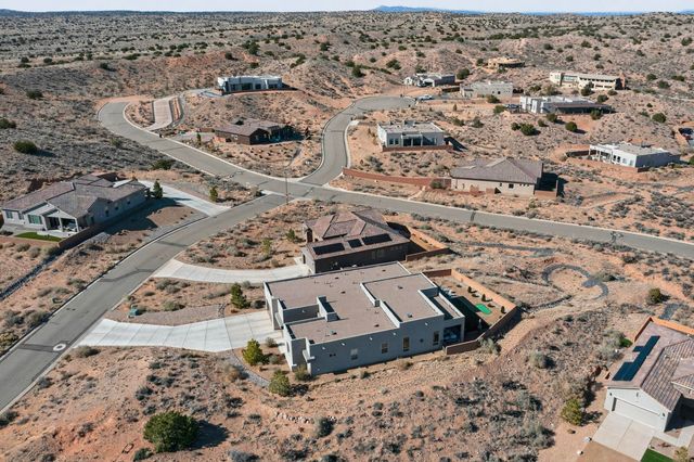 5572 Barranca Overlook Court NE, Rio Rancho, NM 87144