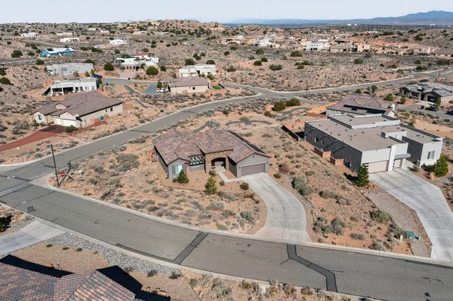 5572 Barranca Overlook Court NE, Rio Rancho, NM 87144