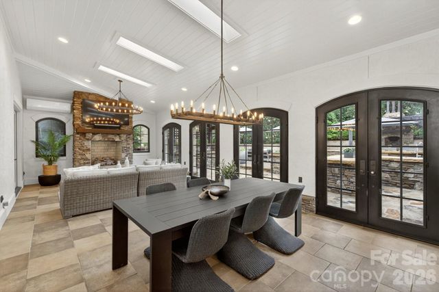 406 Creeping Cedar Court, Waxhaw, NC 28173
