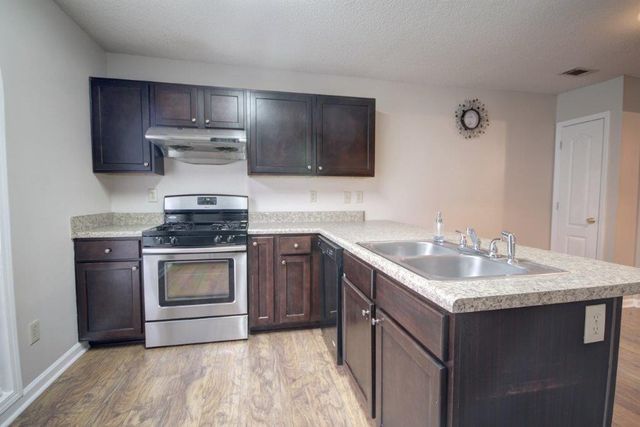 33 Alston Lane SW, Marietta, GA 30060