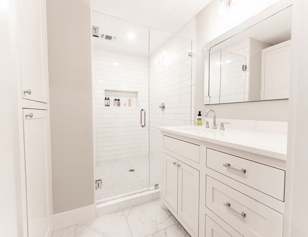 4481 S Medina Hwy, Kerrville, TX 78028