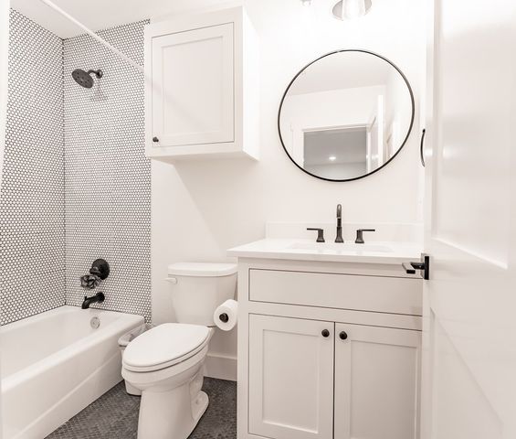 4481 S Medina Hwy, Kerrville, TX 78028