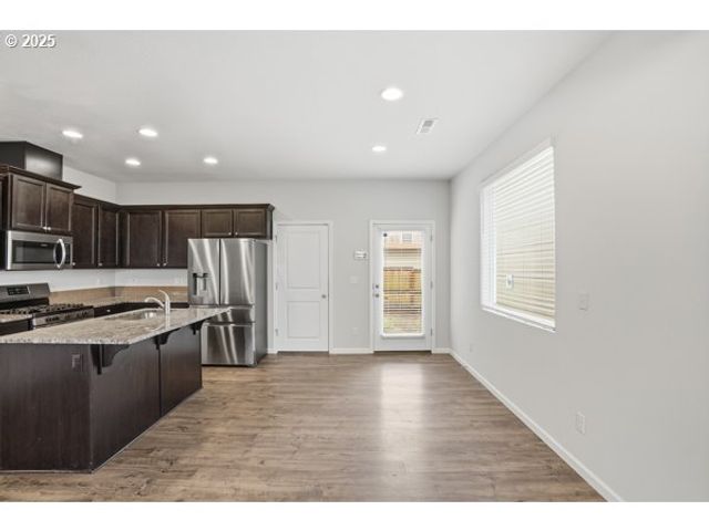 2125 Se 18TH Aly, Gresham, OR 97080