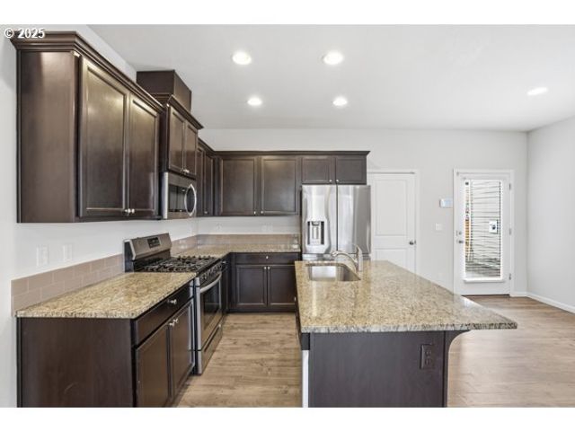 2125 Se 18TH Aly, Gresham, OR 97080