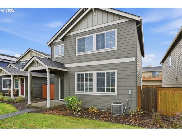 2125 Se 18TH Aly, Gresham, OR 97080