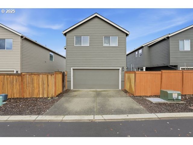 2125 Se 18TH Aly, Gresham, OR 97080