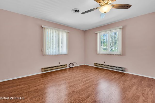 13 Michigan Avenue, Whiting, NJ 08759