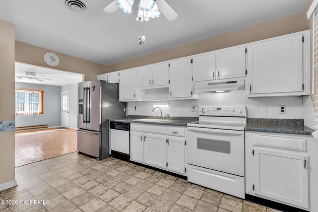 13 Michigan Avenue, Whiting, NJ 08759