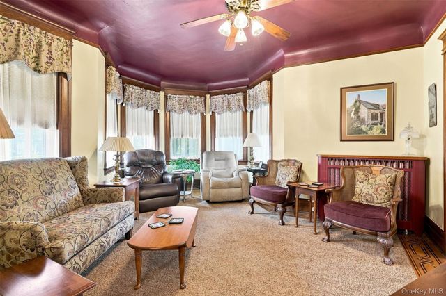 349 Albany Avenue, Kingston, NY 12401