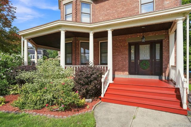 349 Albany Avenue, Kingston, NY 12401