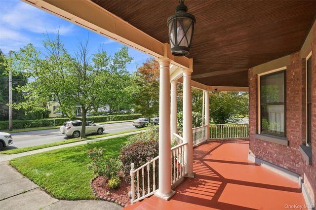 349 Albany Avenue, Kingston, NY 12401