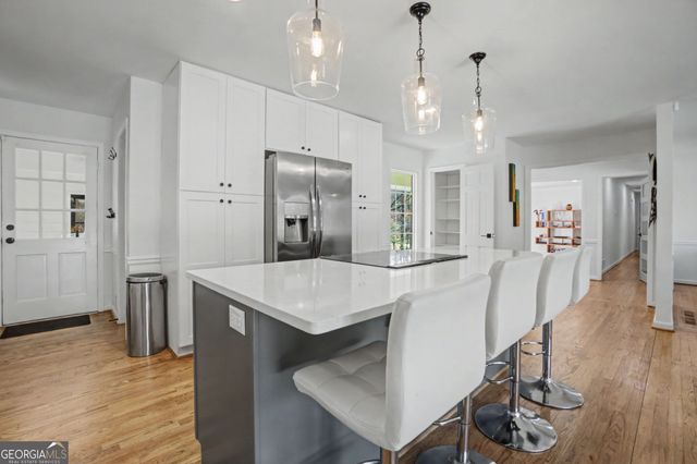 7330 Hunters Branch Drive NE, Atlanta, GA 30328