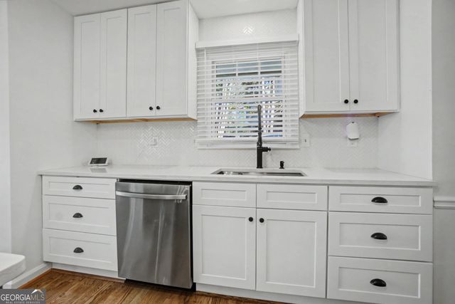 7330 Hunters Branch Drive NE, Atlanta, GA 30328