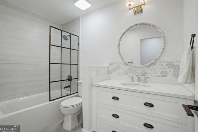 7330 Hunters Branch Drive NE, Atlanta, GA 30328