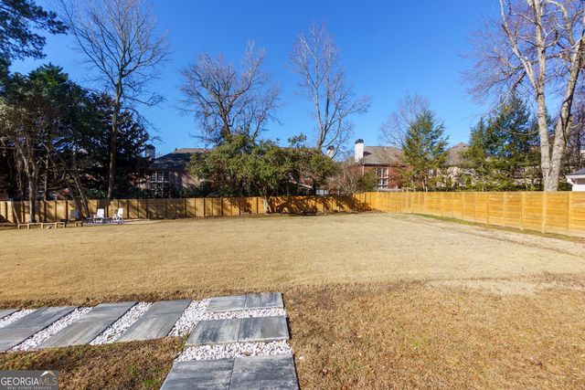 7330 Hunters Branch Drive NE, Atlanta, GA 30328