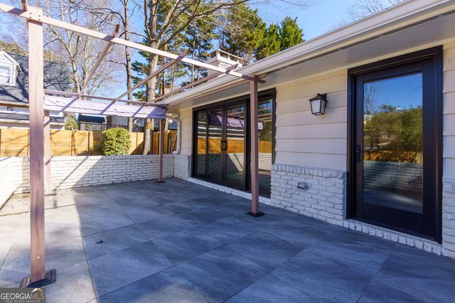 7330 Hunters Branch Drive NE, Atlanta, GA 30328