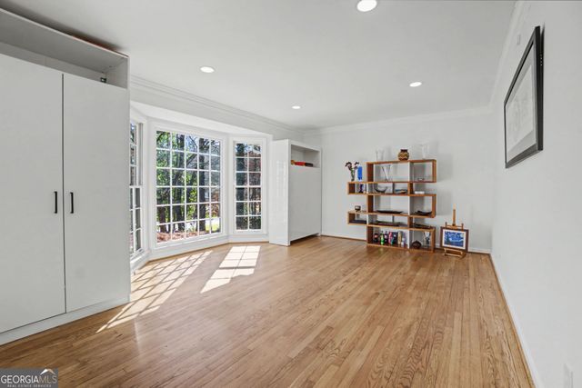 7330 Hunters Branch Drive NE, Atlanta, GA 30328