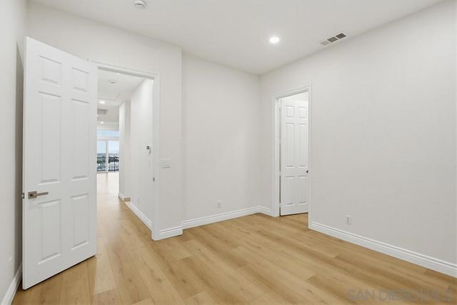 2078 San Diego, San Diego, CA 92110