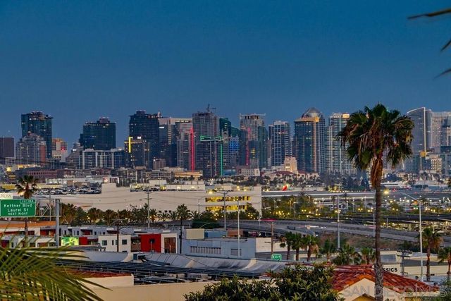 2078 San Diego, San Diego, CA 92110