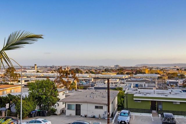 2078 San Diego, San Diego, CA 92110