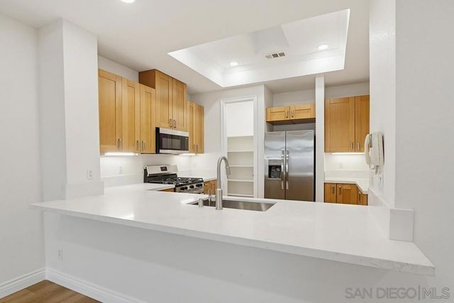 2078 San Diego, San Diego, CA 92110
