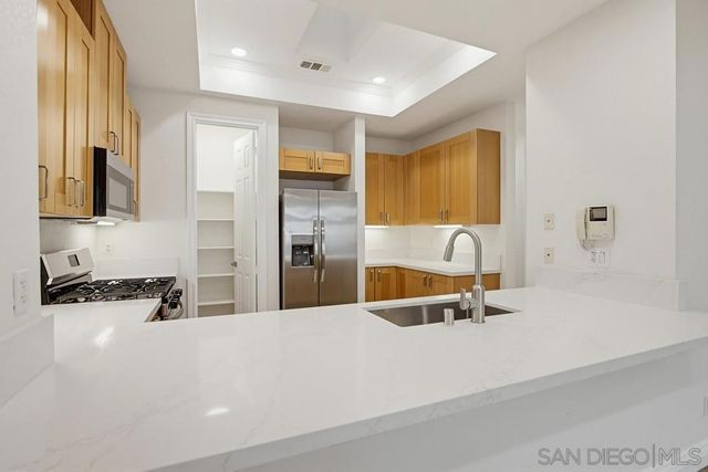 2078 San Diego, San Diego, CA 92110