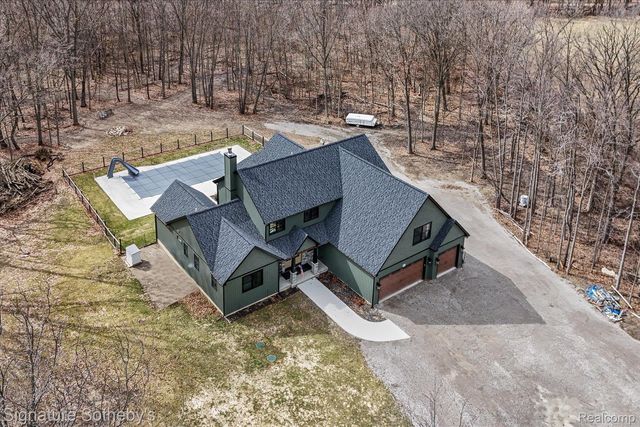 4286 Center Road, Deerfield Township, MI 48451