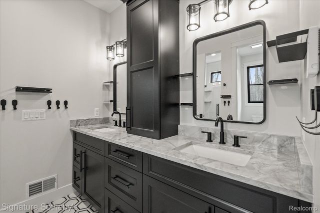 4286 Center Road, Deerfield Township, MI 48451