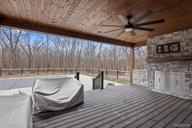 4286 Center Road, Deerfield Township, MI 48451