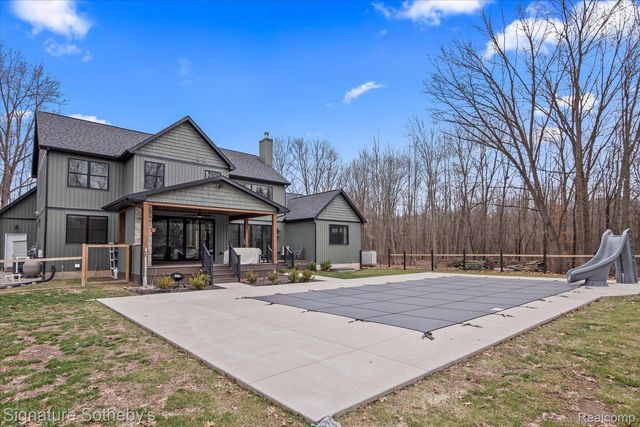 4286 Center Road, Deerfield Township, MI 48451