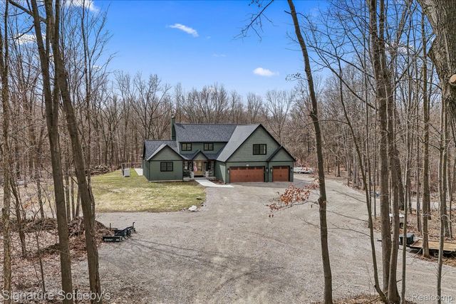 4286 Center Road, Deerfield Township, MI 48451