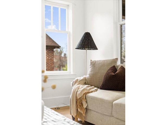 2828 Birch St, Denver, CO 80207