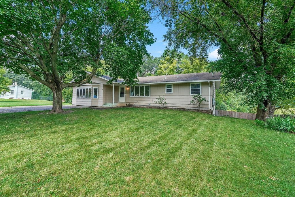 2645 132nd Court W, Rosemount, MN 55068