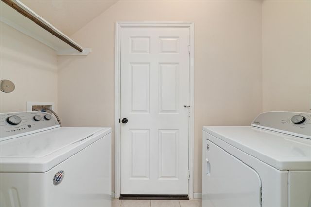 6702 Honey Harvest Lane, Houston, TX 77084