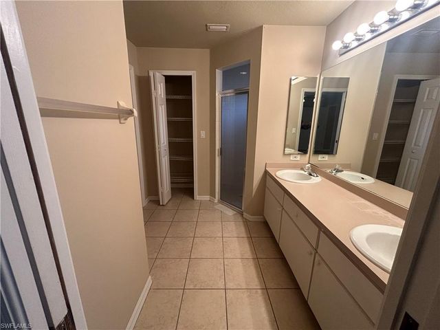 4537 SW 10th AVE, Cape Coral, FL 33914
