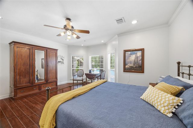 9500 Live Oak Court, Manvel, TX 77578