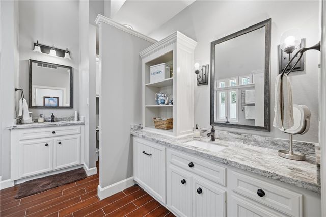 9500 Live Oak Court, Manvel, TX 77578
