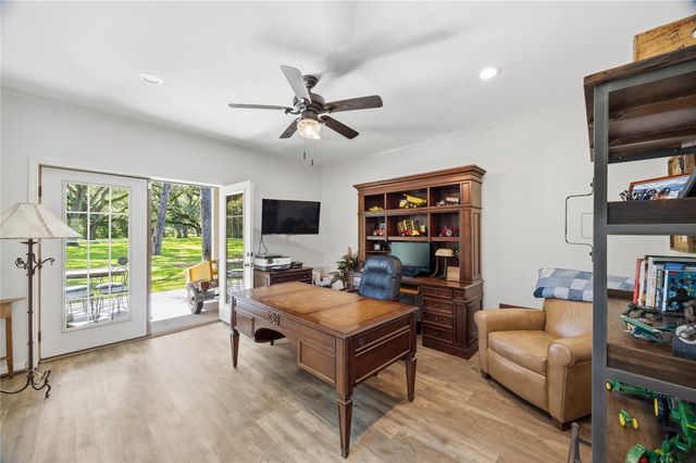 9500 Live Oak Court, Manvel, TX 77578