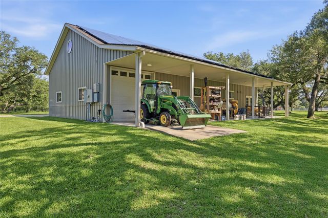 9500 Live Oak Court, Manvel, TX 77578
