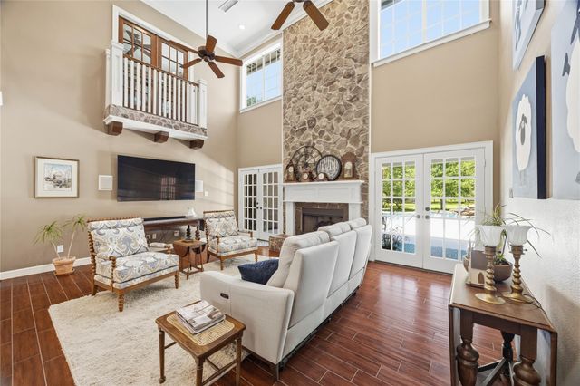 9500 Live Oak Court, Manvel, TX 77578