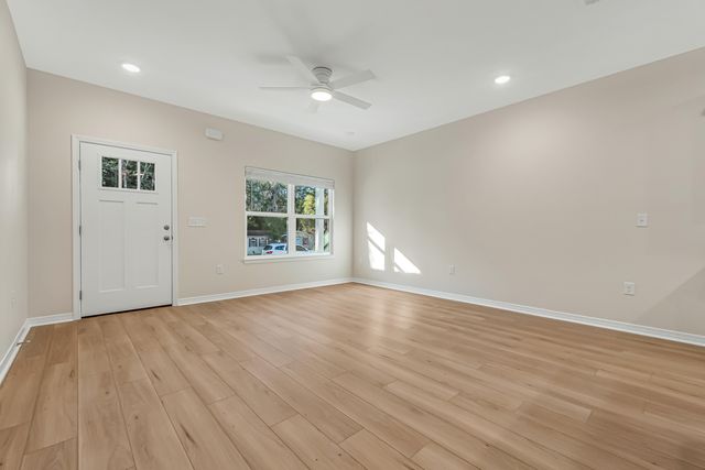 3802 Golden Acres Circle, Crestview, FL 32539