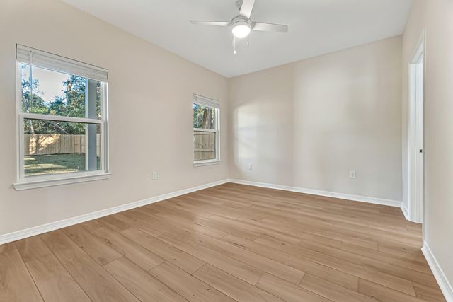 3802 Golden Acres Circle, Crestview, FL 32539