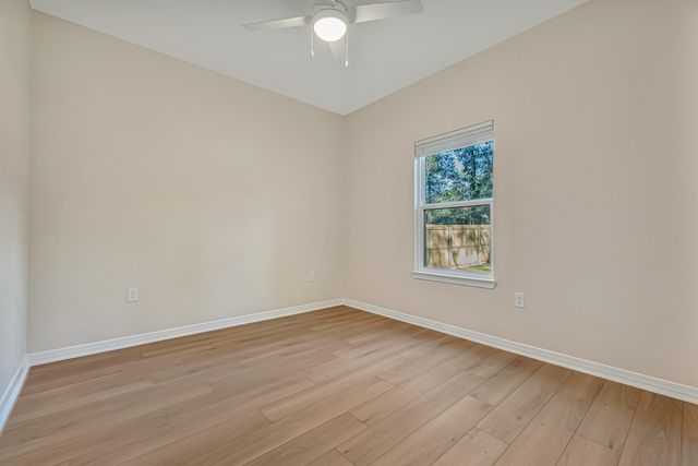 3802 Golden Acres Circle, Crestview, FL 32539